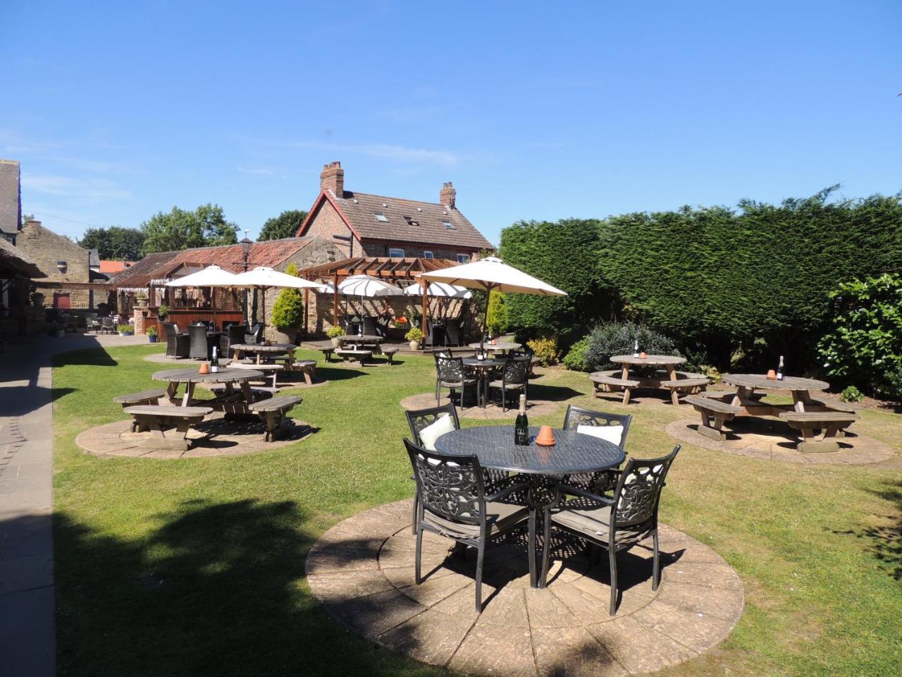 The Angel At Topcliffe Exterior photo